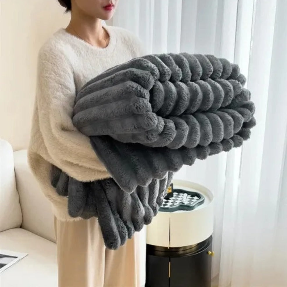 Skanto | EILA – Wolke Sieben Kuscheldecke