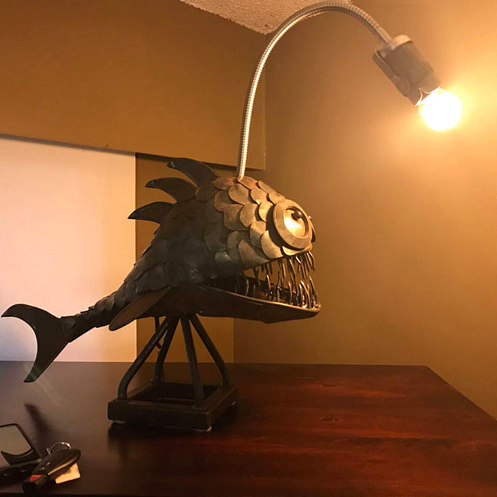 Skanto | Steampunk Anglerfisch-Lampe