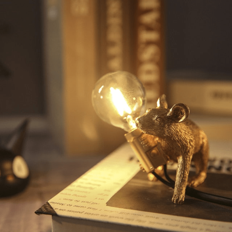 Skanto | Doctor Mousey – Originelle Designer-Mauslampe für Tisch oder Regal