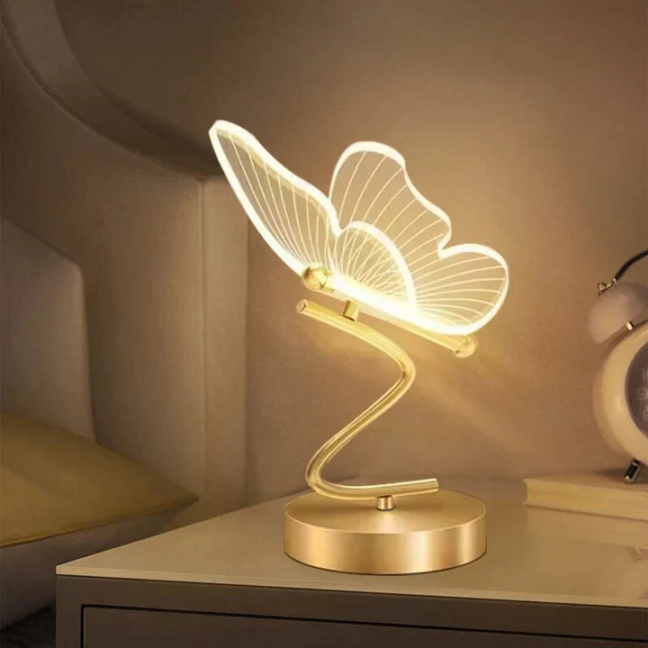 ButterflyLuxe – Elegante LED-Tischlampe im Schmetterlingsdesign