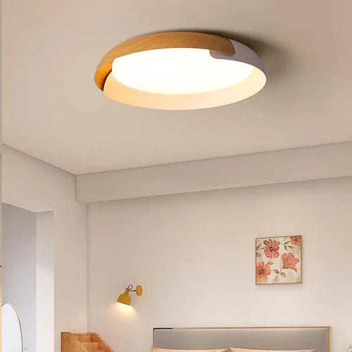 Skanto | Moderne Pendelleuchte mit Holz-Finish – Elegante LED-Beleuchtung für das Wohnzimmer