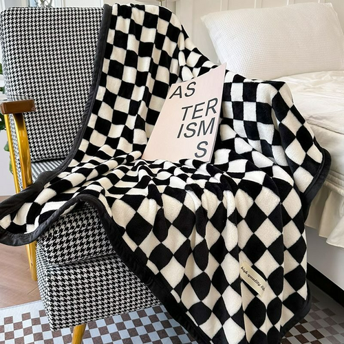 Skanto | PlaidComfort | Karierte Fleecedecke