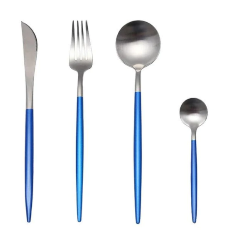 Skanto | LUXURIÖSES UNBEHANDELTES STAHL 24-TEILIGES GOLD-SILBER BESTECKSSET