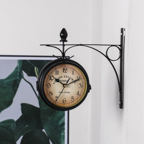 Skanto Doppelseitige Wanduhr