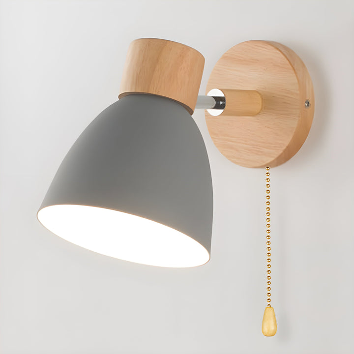 Skanto | Nordische Wandlampe aus Holz mit Schalter für das Schlafzimmer