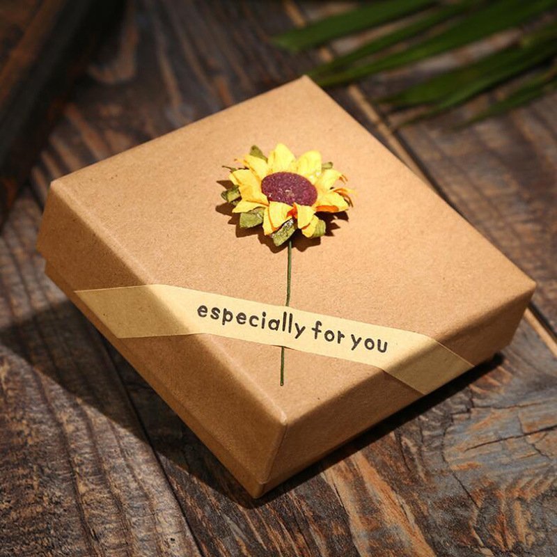 Skanto | „You Are My Sunshine“ Sonnenblumen-Anhänger (doppelt graviert)