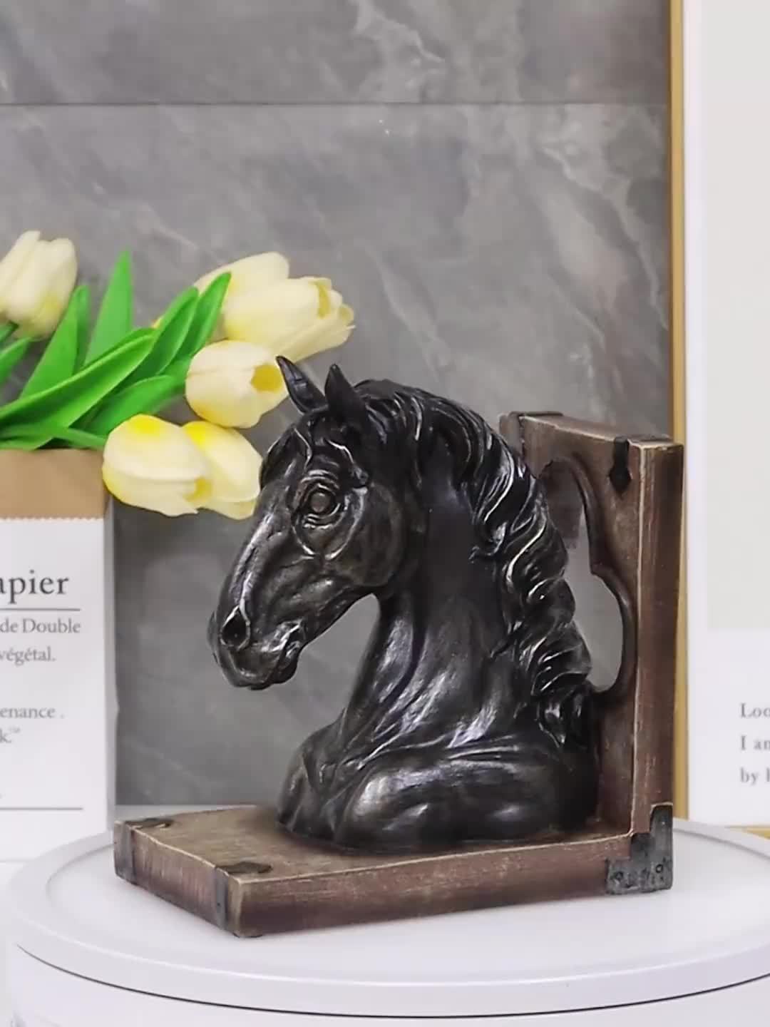 HorseHead – Stilvolle Tier-Buchstützen