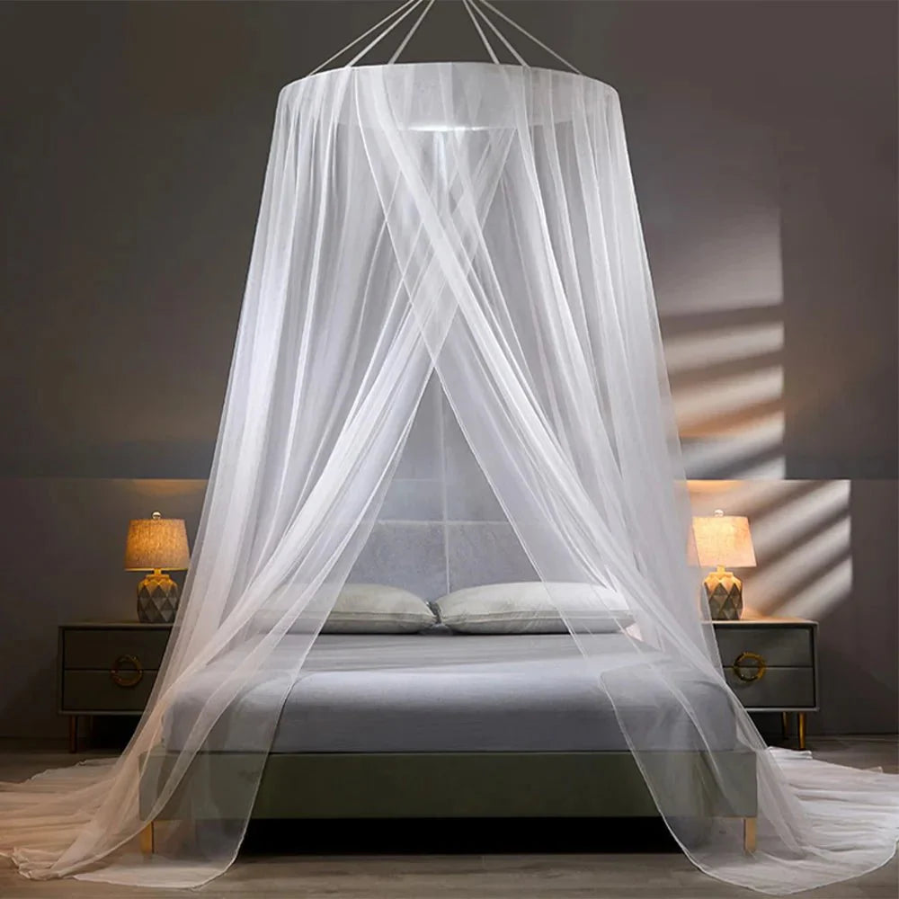 Skanto | DREAMSCREEN – Faltbares Moskitonetz für Bett & Camping-Schutz