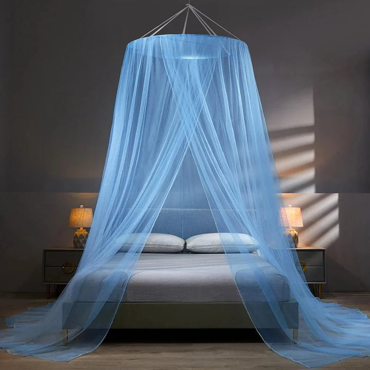 Skanto | DREAMSCREEN – Faltbares Moskitonetz für Bett & Camping-Schutz