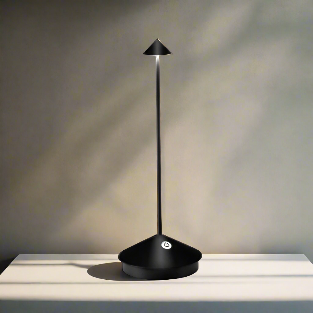 Skanto | Tischlampe – Wasserdichtes, dimmbares, kabelloses Design für Home Office und Schlafzimmerbeleuchtung 2025