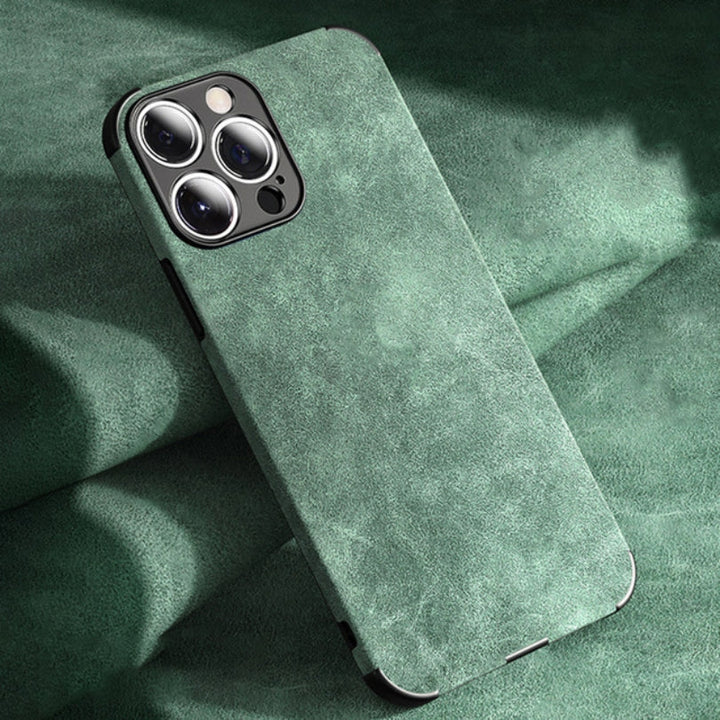Skanto | iPhone Hülle im Alcantara-Look – Eleganter Schutz für Ihr Gerät