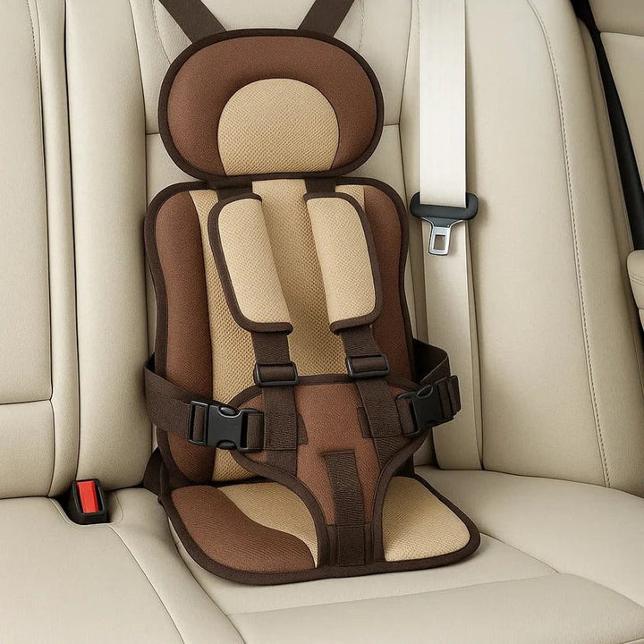 Skanto | Kompakter Reiseautositz für Kinder