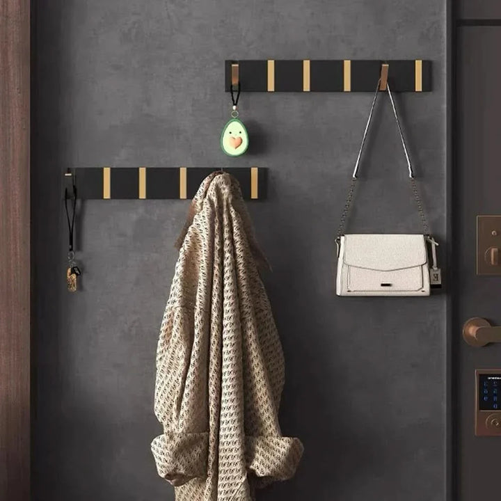Skanto | Klappbarer Wandhaken für Mäntel, Taschen & Handtücher