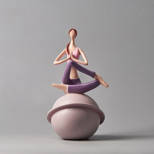 Skanto | Yoga-Frauenfigur-Skulptur