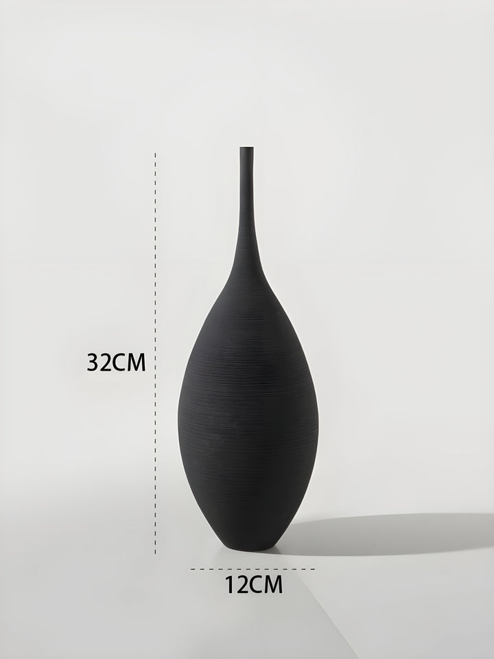 Skanto | Minimalistische handgemachte Keramik Zen Vase