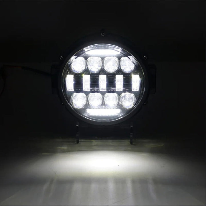 Skanto | Hochleistungs-LED-Fahrlicht 7" | Weitbereichs-Scheinwerfer für Auto & 4x4