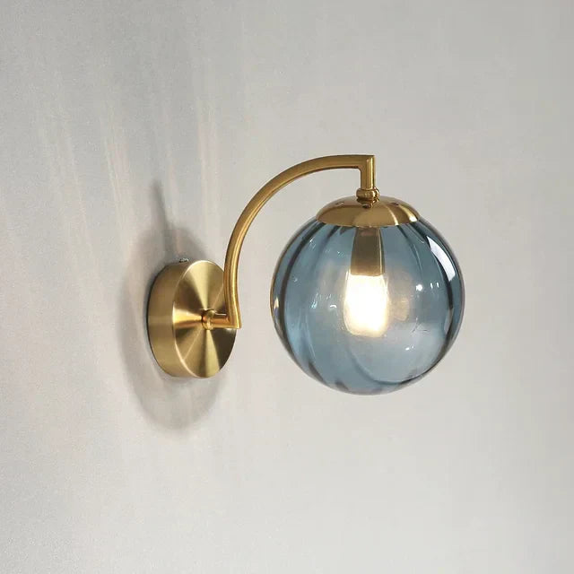 Skanto | Luxuriöse moderne Glas-Wandlampe - CrystalGlow