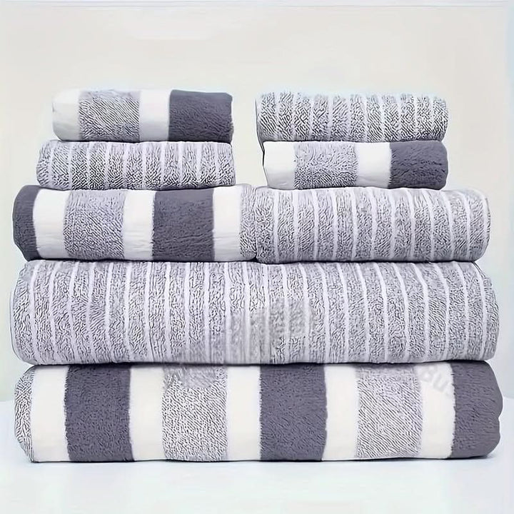 Skanto | 8-teiliges Korallenfleece-Handtuchset – Ultraweich & schnelltrocknend