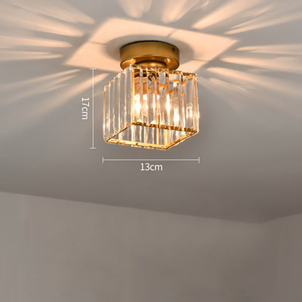 Skanto | Kristallglas-Deckenleuchte – Messingfassung & kompaktes Design