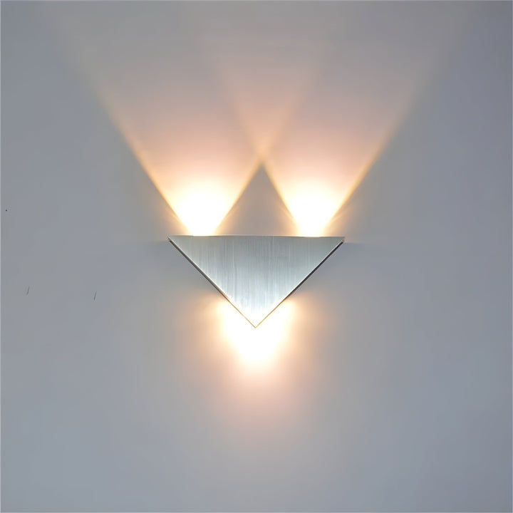 Skanto | Light - Moderne Dreieck-Wandleuchte LED-Wandlampe