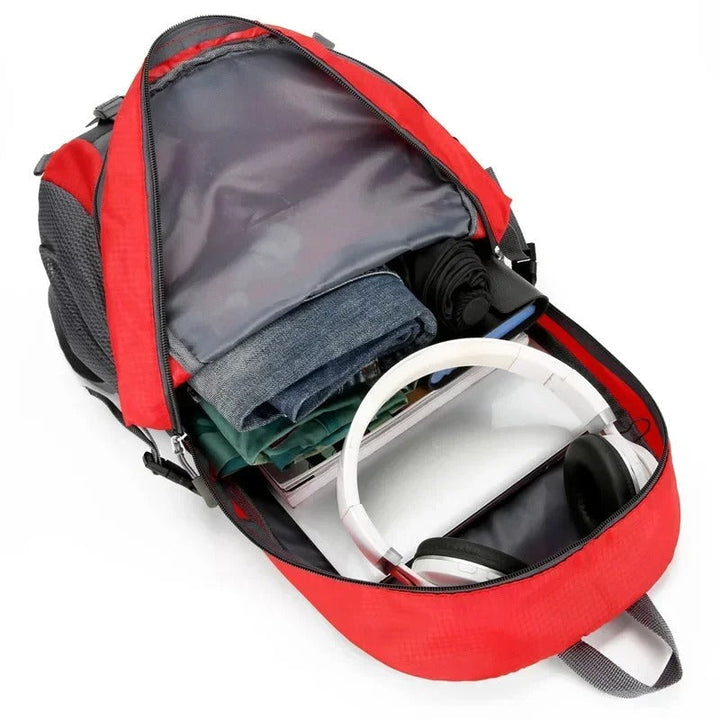 Skanto | Clotilde – Wasserdichter Outdoor-Reiserucksack mit mehreren Fächern