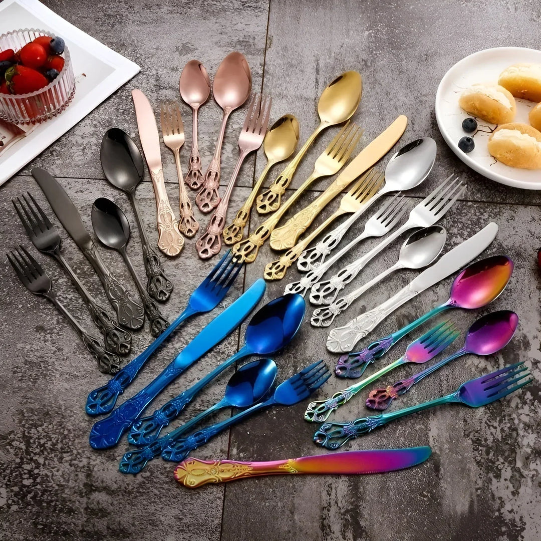 Skanto | Luxuriöses 24-teiliges Gold-Silber-Set mit eleganten Verzierungen