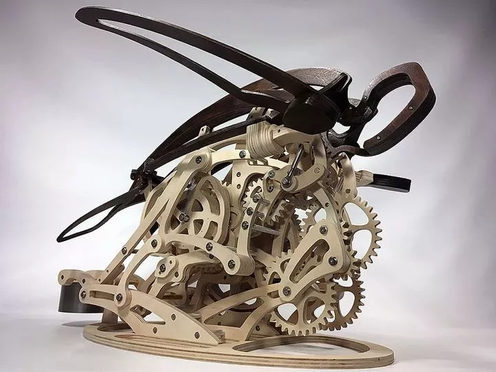 Skanto | 3D Mechanischer Kolibri und Mechanische Schildkröte aus Holz