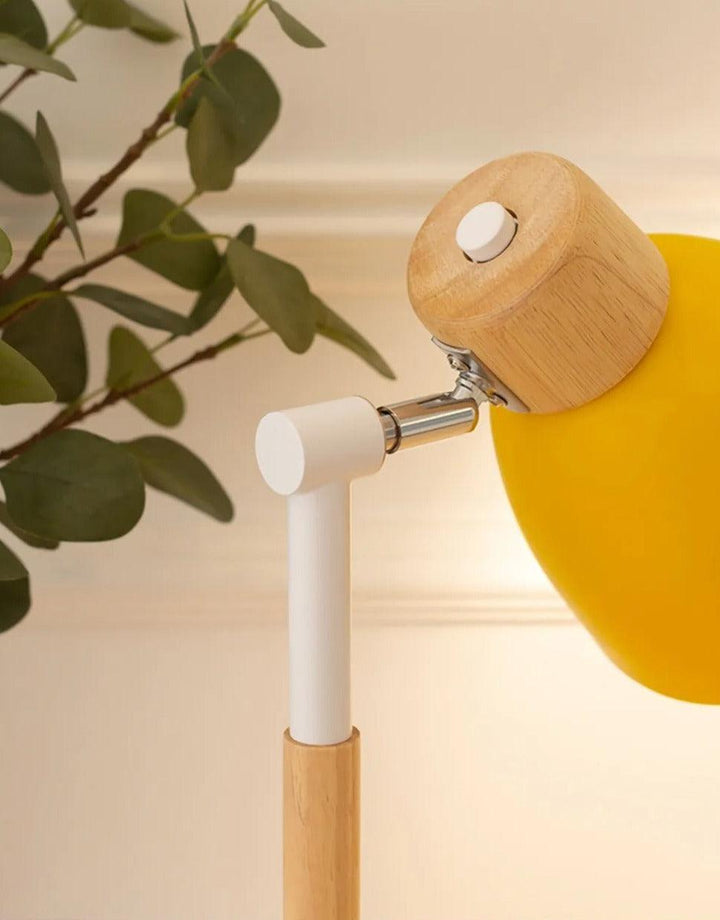 Skanto | Nordische Tischlampe | Holz, Eisen