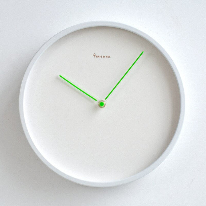 Skanto | Minimalistische skandinavische Wanduhr - Skara