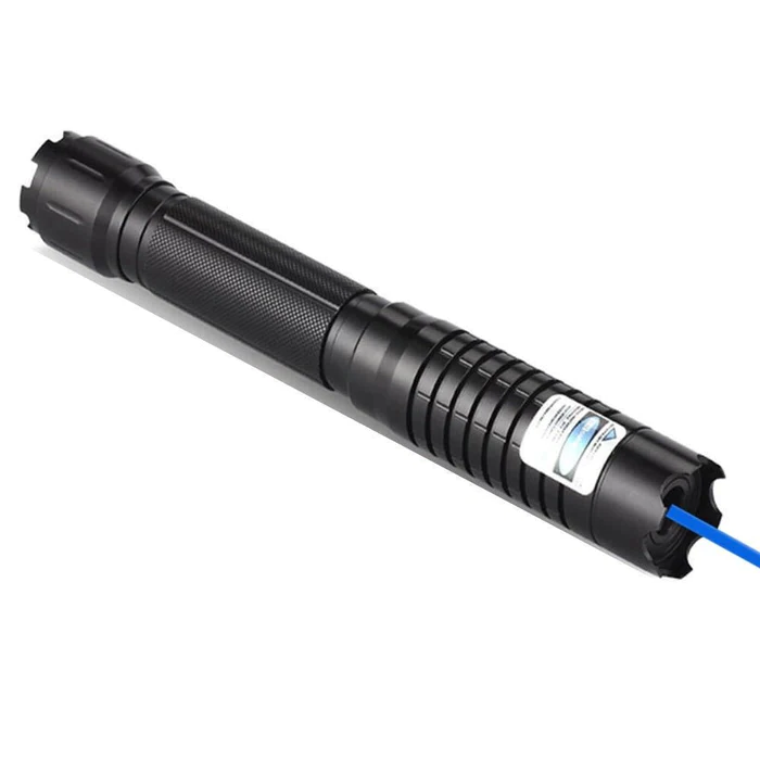 Skanto | BlazeMaster Taktische Taschenlampe – Ihr ultimativer Outdoor-Begleiter