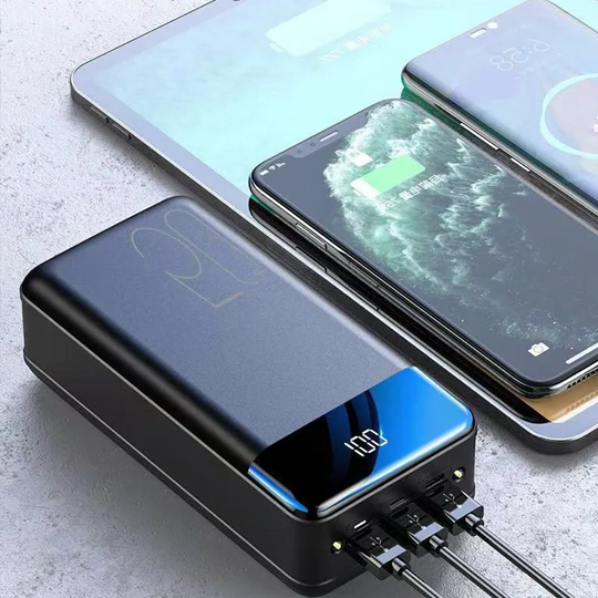 Skanto | 50000mAh Hochleistungs-Powerbank Handy Super-Schnellladegerät Mobile Stromquelle Tablet Laptop Externe Stromversorgung
