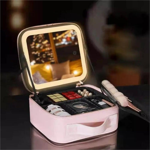 Skanto | GlamBolt️ | Strahlend unterwegs mit LED-Schminktasche
