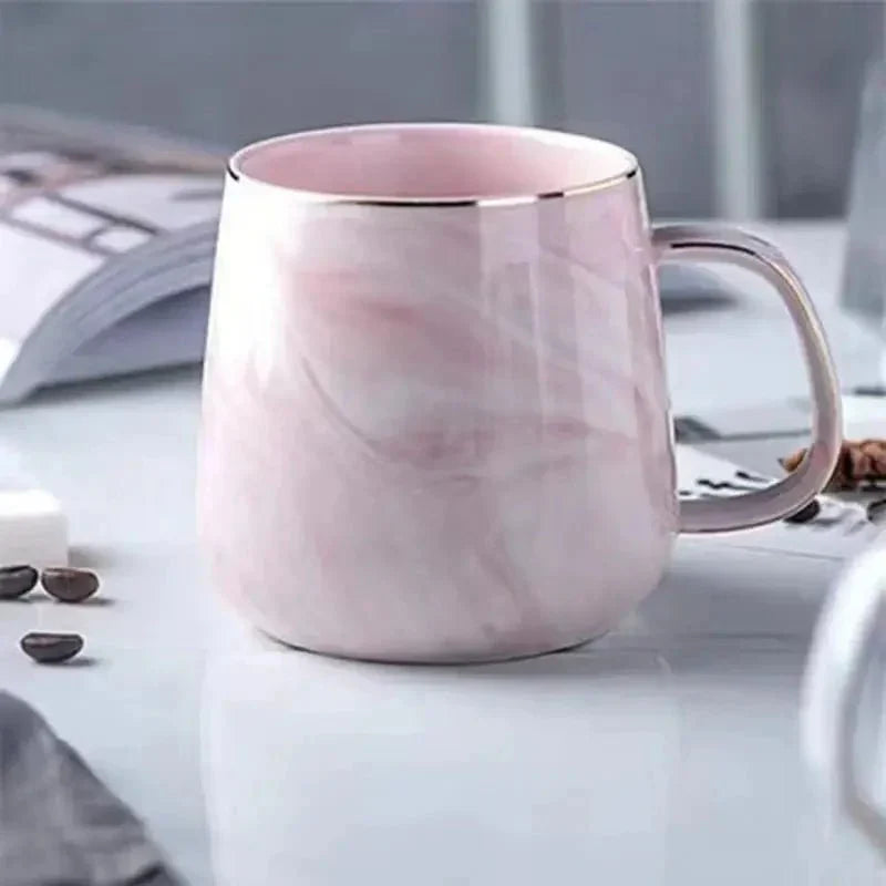 Skanto | Pastellfarbene Keramik-Kaffeetasse mit Marmormuster