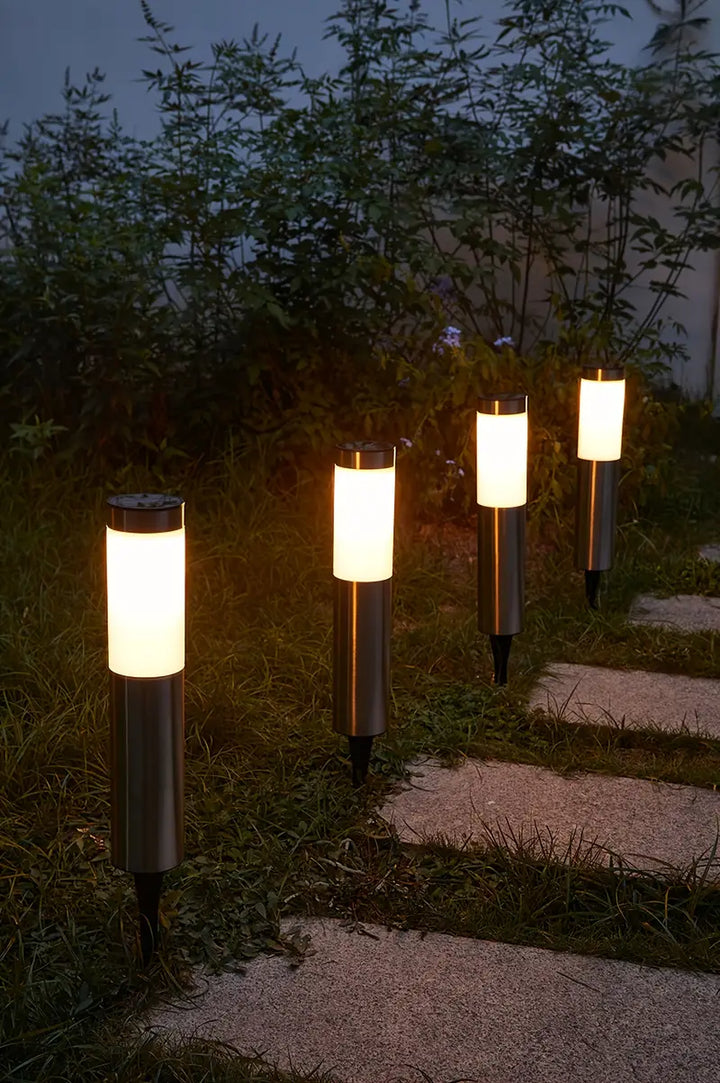 Skanto | Solar-Außenbeleuchtung | Wasserdicht, energieeffizient und einfach zu installieren für Garten- und Wegbeleuchtung