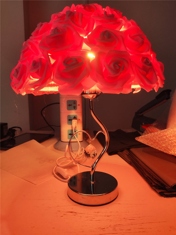 Skanto | Rosenblüten Nachttischlampe