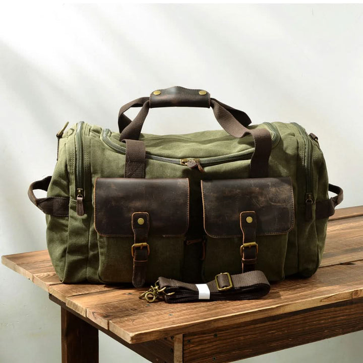 Skanto | Vanguard Reisetasche aus gewachstem Canvas & Leder – 36,5L