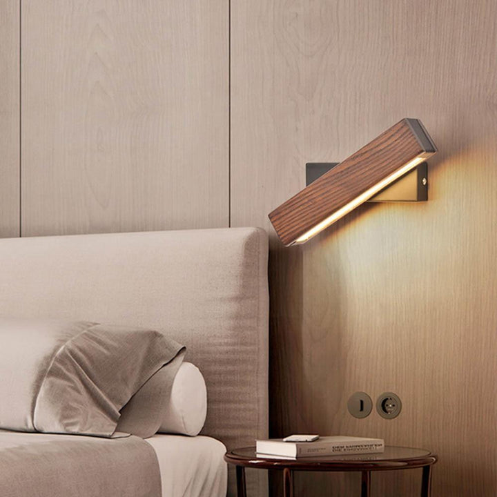 Skanto | Drehbare Holz-LED-Wandlampe - Jasper