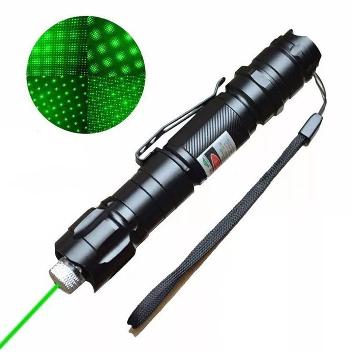Skanto | Wiederaufladbarer grüner Laserpointer mit großer Reichweite und Taschenlampe