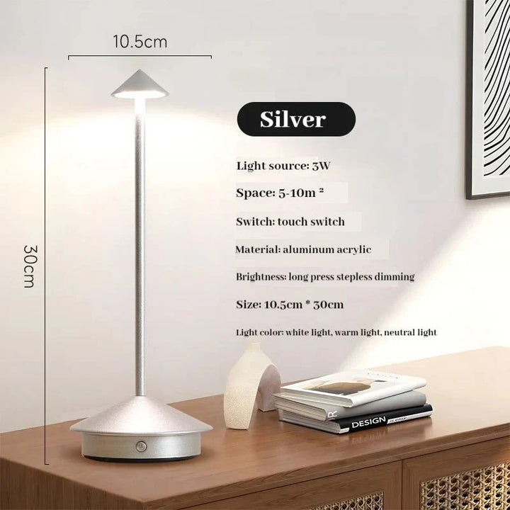 Skanto | Elegante wiederaufladbare Metall-Tischlampe