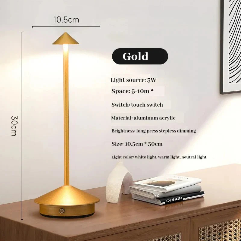 Skanto | Elegante wiederaufladbare Metall-Tischlampe