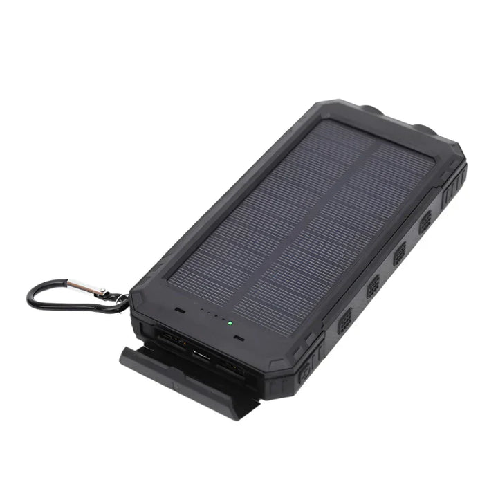 Skanto | Solar Powerbank mit Taschenlampe - SolarCharge Pro