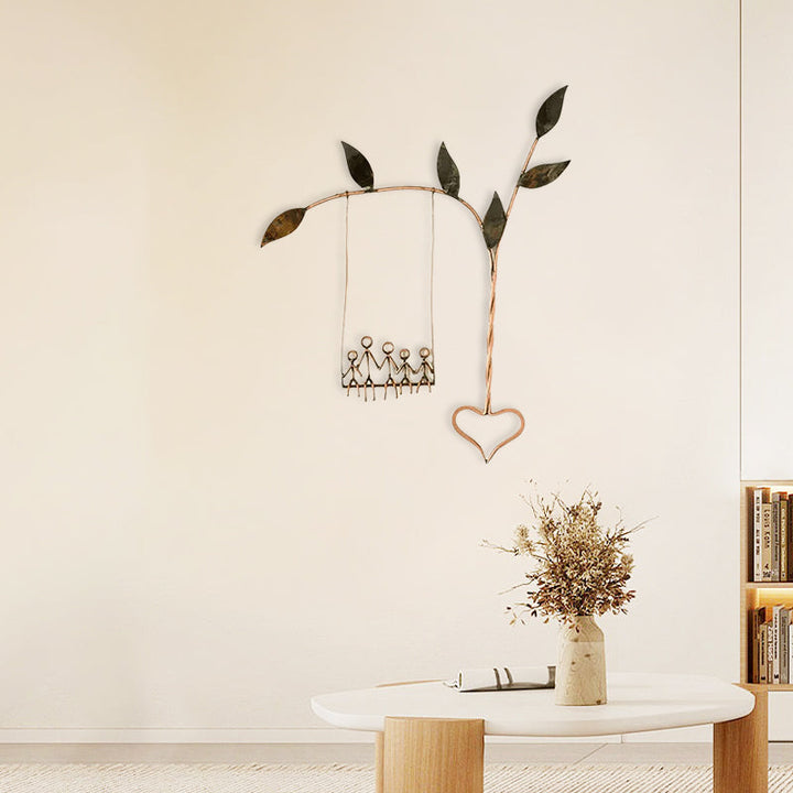 Skanto | „Rooted in Heart“ Schaukel-Wanddekoration