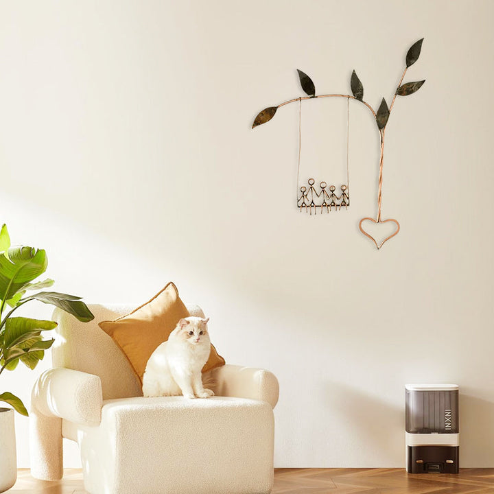 Skanto | „Rooted in Heart“ Schaukel-Wanddekoration