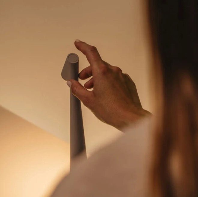 Skanto | Stilvolle kabellose LED Tischlampe