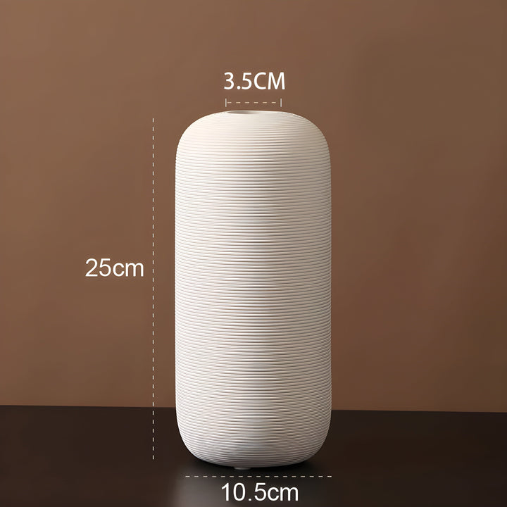 Skanto | Minimalistische handgemachte Keramik Zen Vase