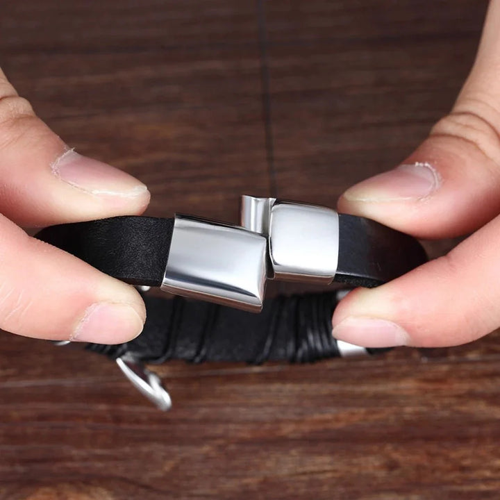 Skanto | Unisex Ewiger Liebesknoten-Lederarmband