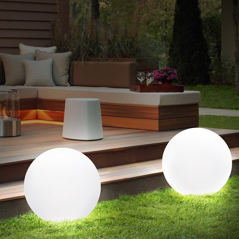 Skanto | Outdoor Kugelleuchte - Kabellos, Wetterfest, 16 Farben LED Ballleuchte