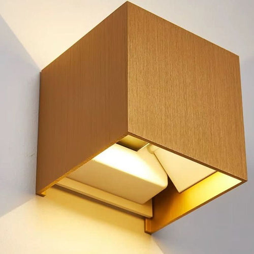Skanto | Wetterfeste Cube Up Down LED-Außenleuchte