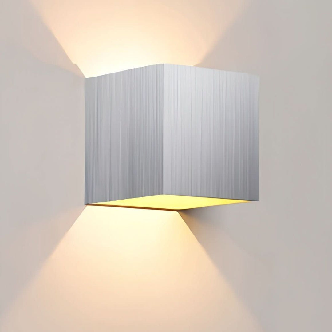 Skanto | Wetterfeste Cube Up Down LED-Außenleuchte
