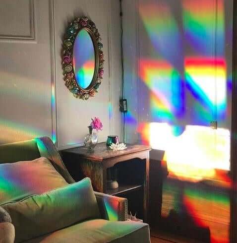 Skanto | Farbenfrohe Fensterfolie mit 3D-Regenbogen-Effekt